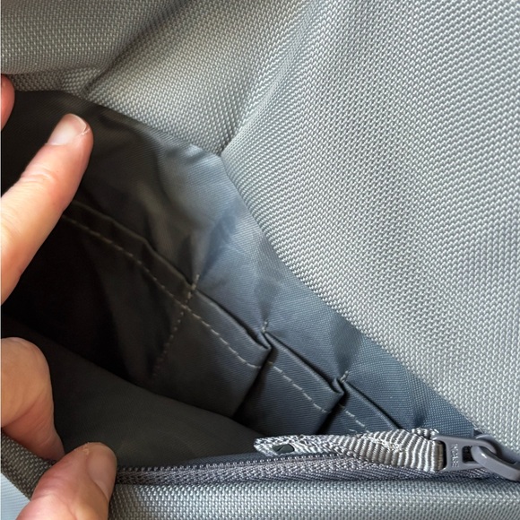 Incase Charcoal Computer Backpack - Picture 2 of 7